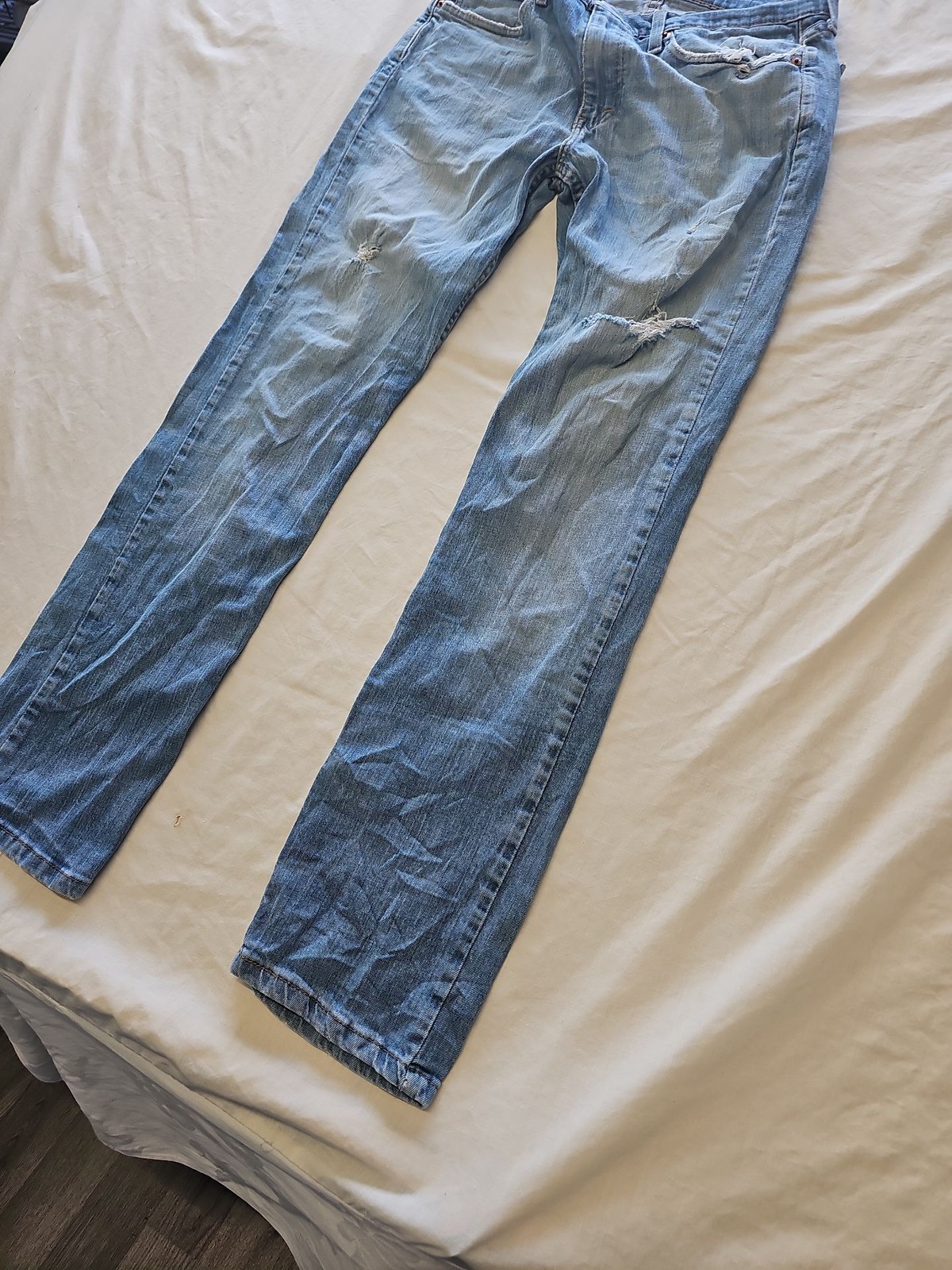 Vintage Levi's 514 Straight Fit Distressed Light Wash Jeans w31 L32 J656 - Image 4