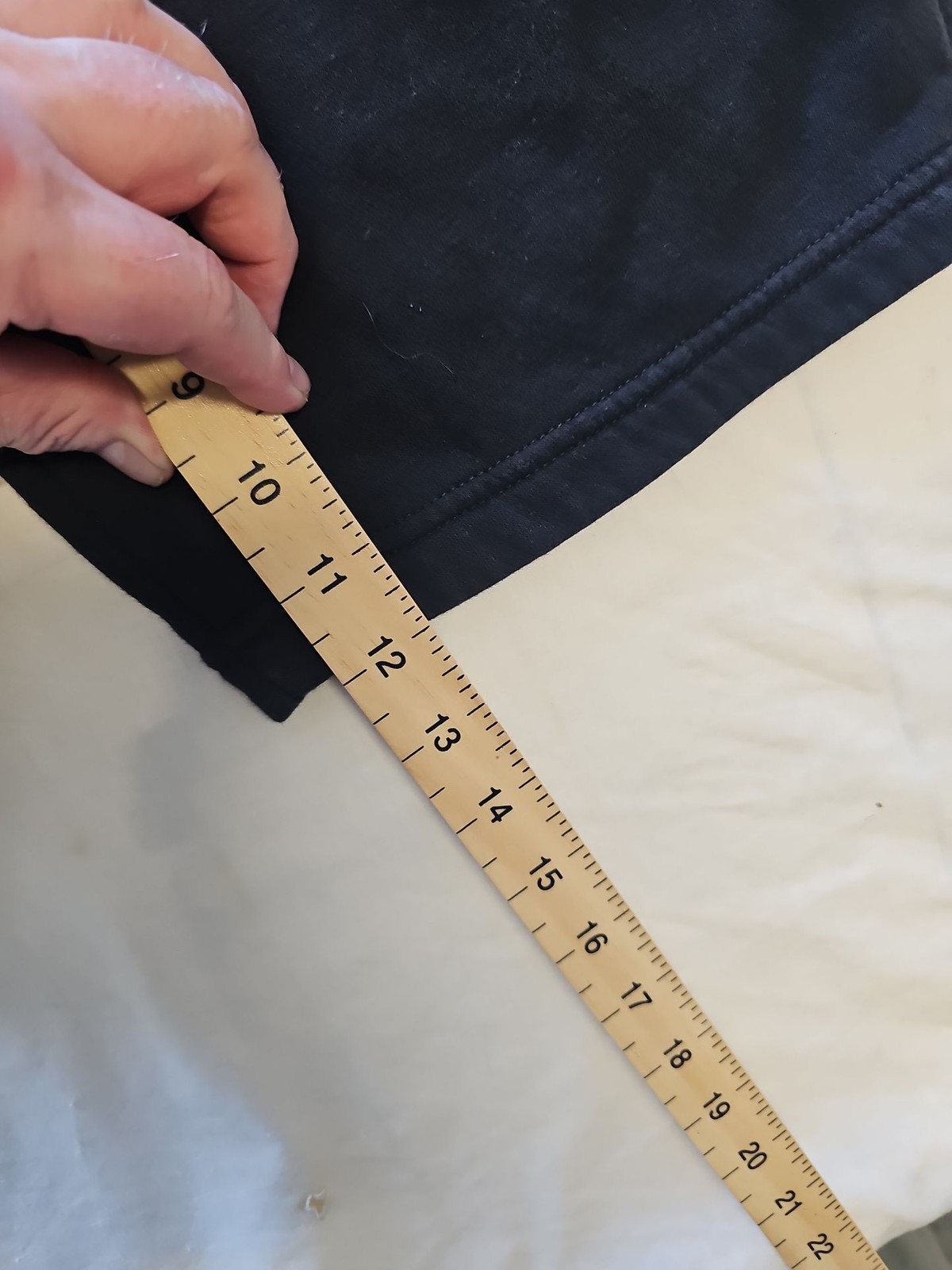 Tu Men's Black Fleece Sweat Shorts - Size S (30-32") M705 - Image 6