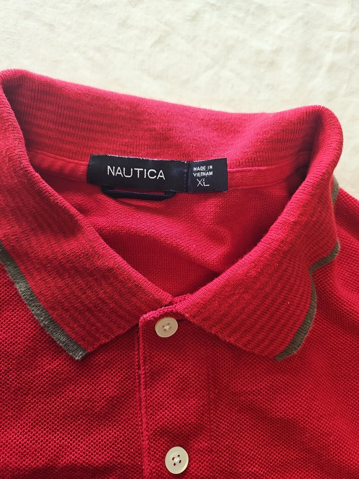 Nautica Red Piqué Cotton Polo Shirt with Grey Tipped Collar XL K674