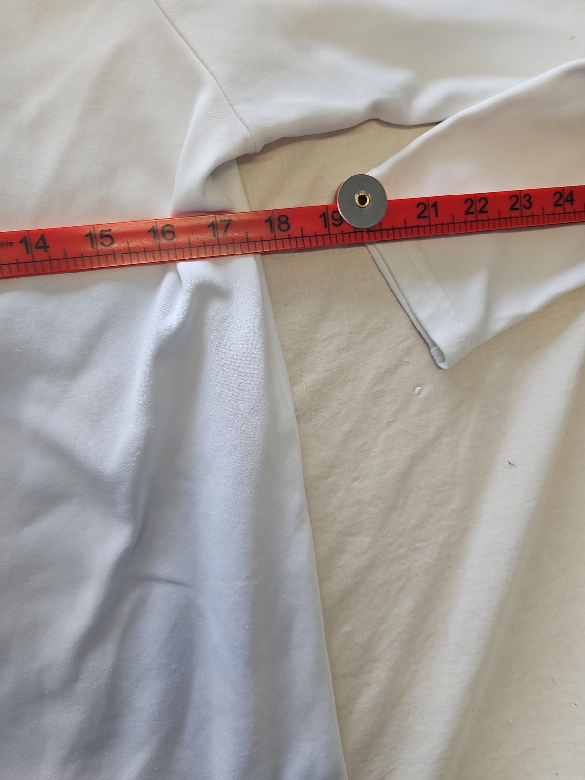 Nike Dri-FIT White Quarter-Zip Training Top 397 - Image 4