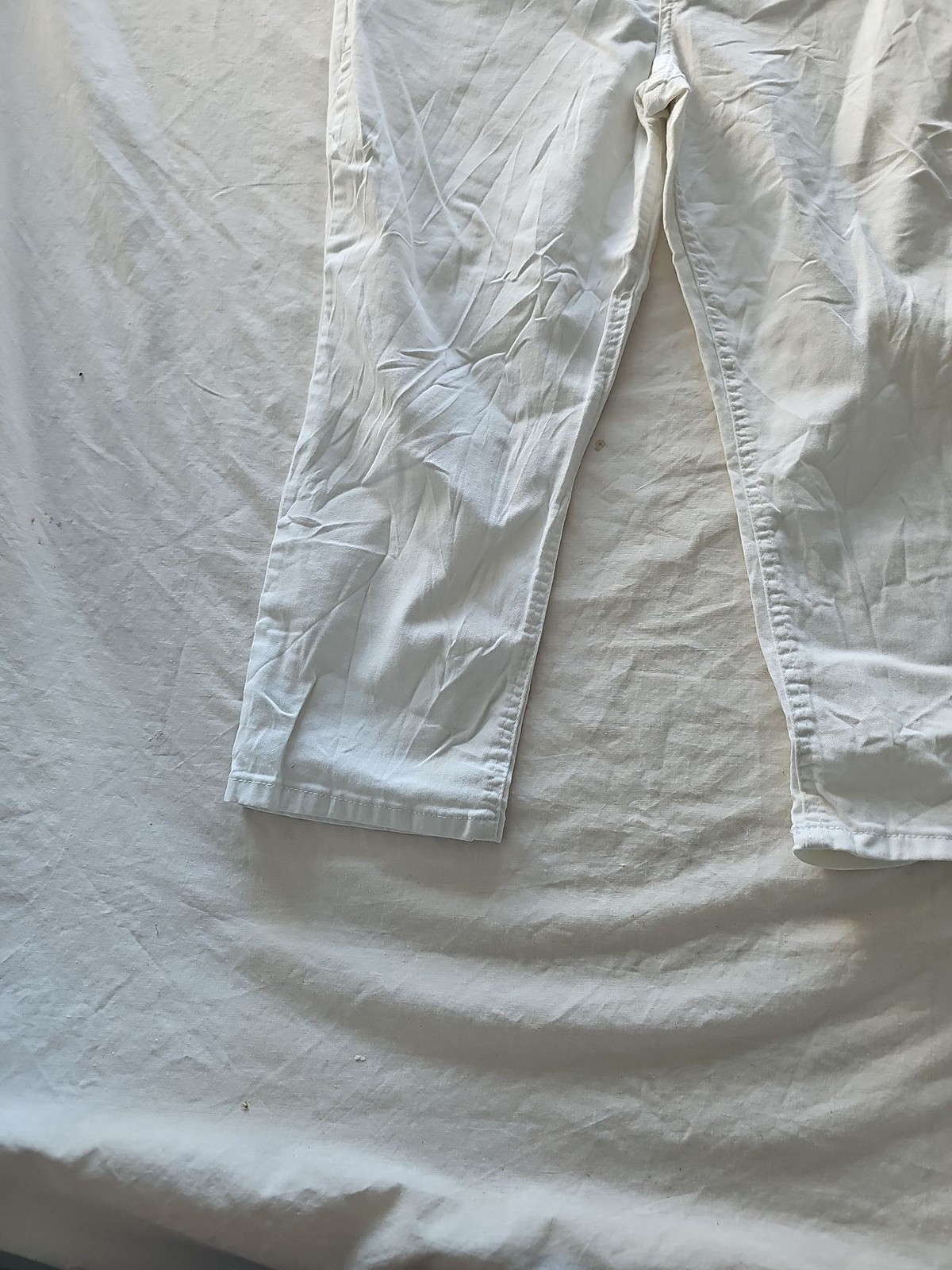 Lee Easy Fit White Cropped Straight Leg Jeans  362
