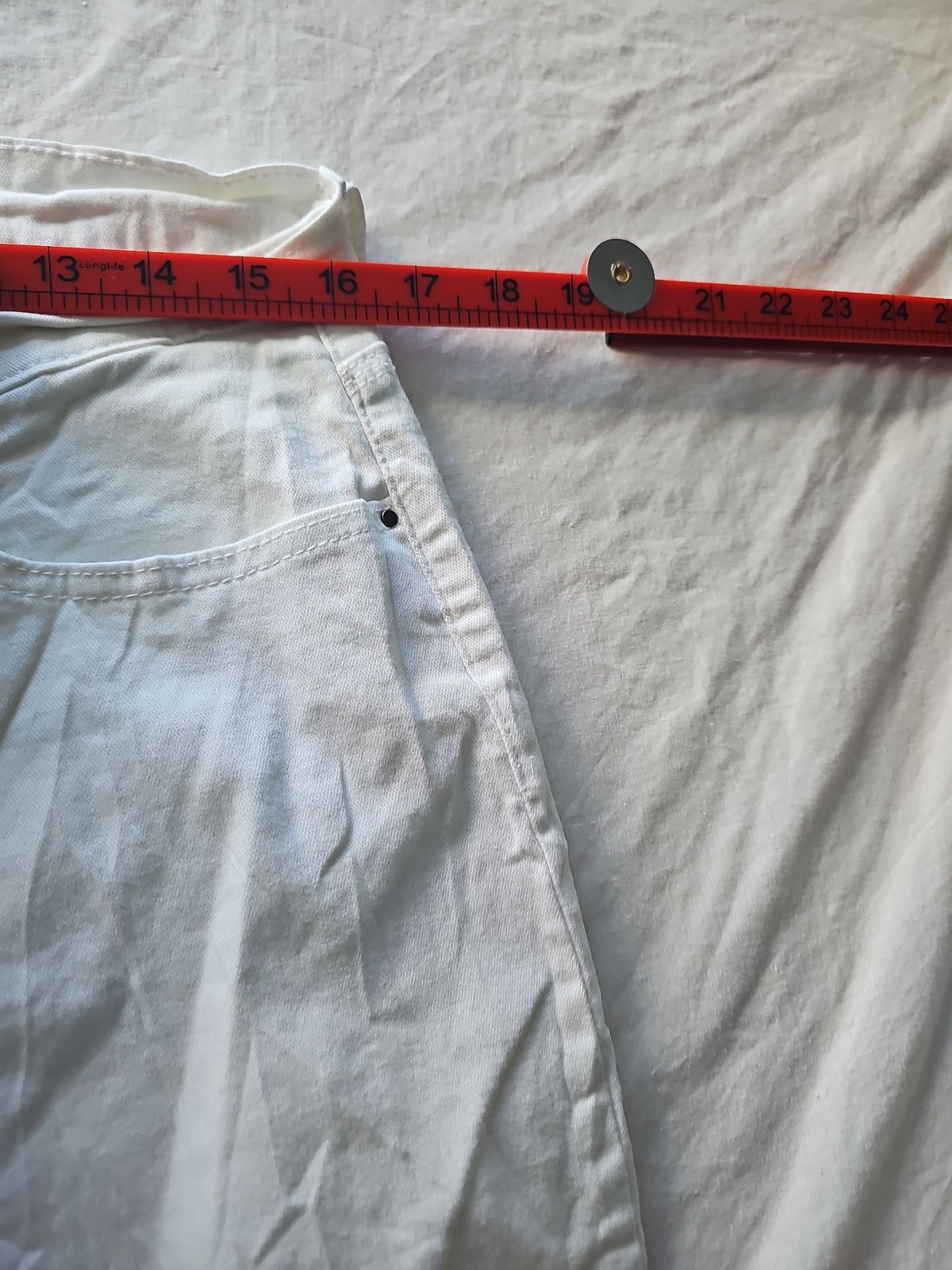 Lee Easy Fit White Cropped Straight Leg Jeans 362 - Image 4