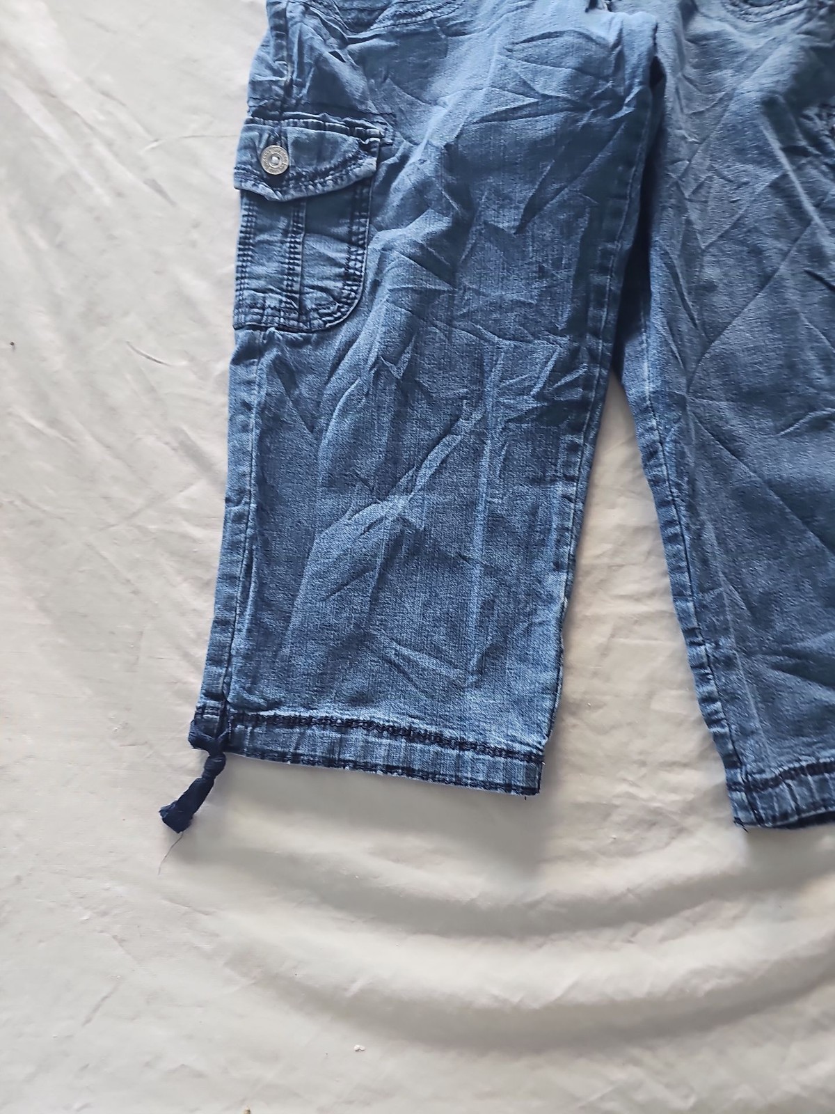 Vintage Lee Denim Cargo Capri Shorts Y2K Style 363 - Image 8