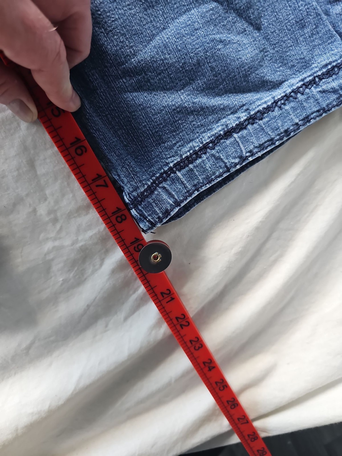 Vintage Lee Denim Cargo Capri Shorts Y2K Style 363 - Image 12