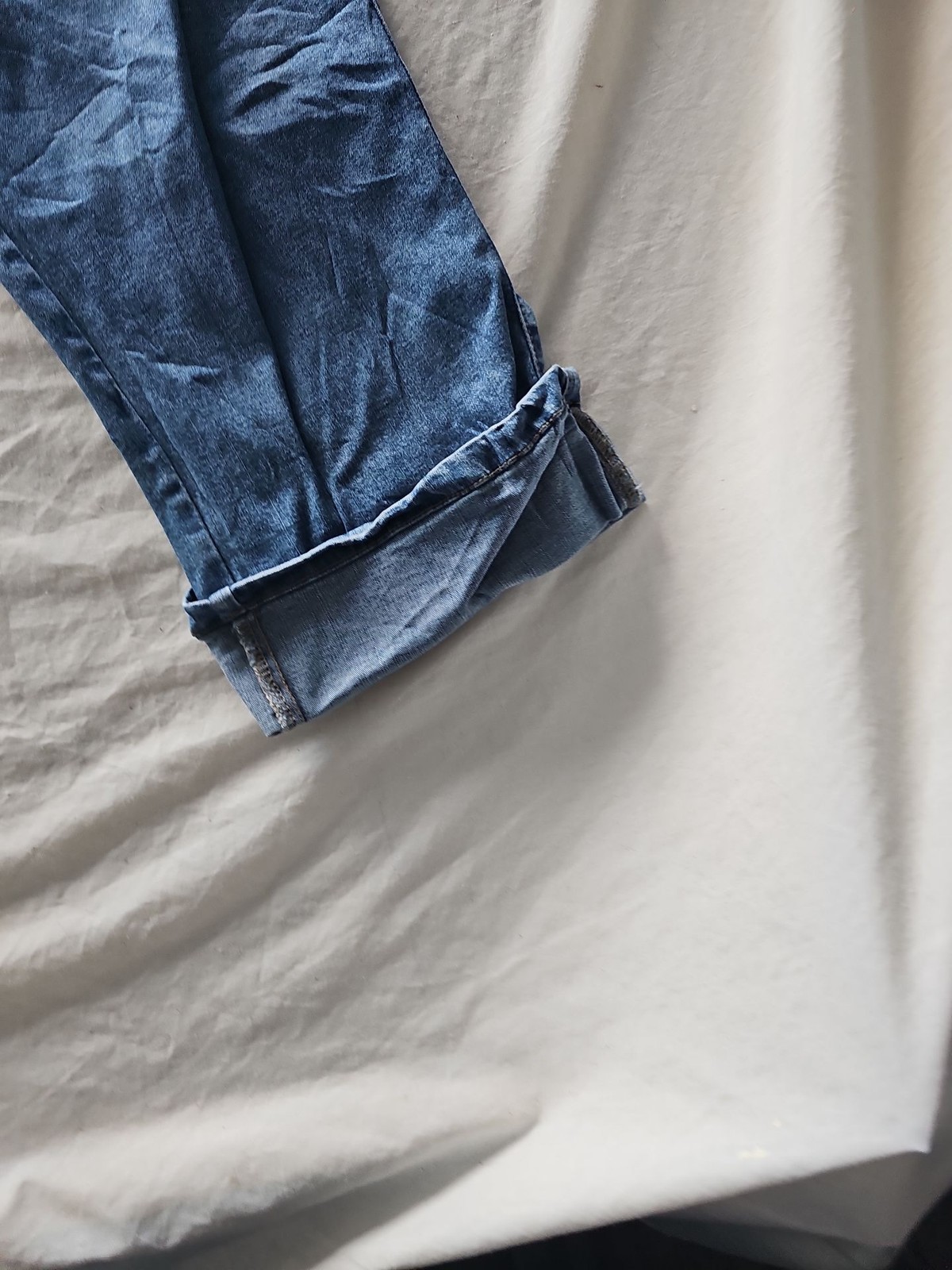 Vintage Lee Women's Blue Denim Cropped Capri Jeans 364 - Image 9