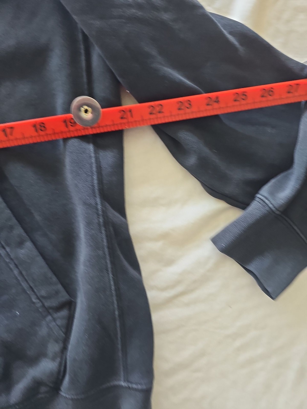 Nike Sportswear Essential Fleece Hoodie in Black 329 - Image 11