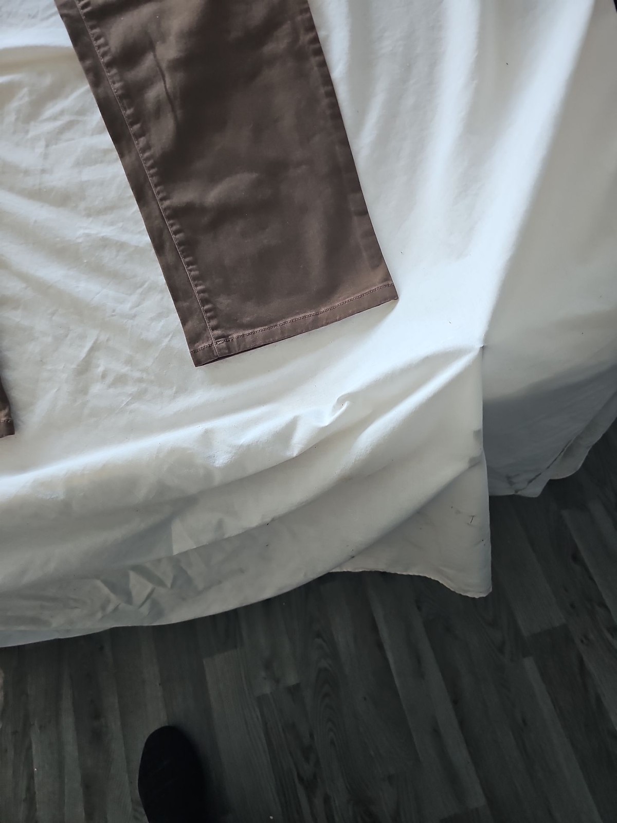 Amazon Essentials Men's Brown Straight-Leg Casual Chino Pants 337 w36 L 29/32 - Image 9