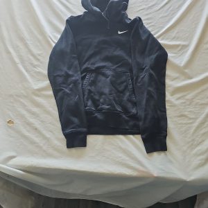 Classic Nike Sportswear Black Pullover Hoodie with Swoosh Logo 327