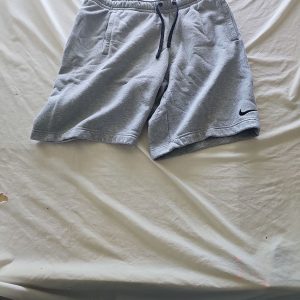 Nike Men's Grey Fleece Sweat Shorts  330