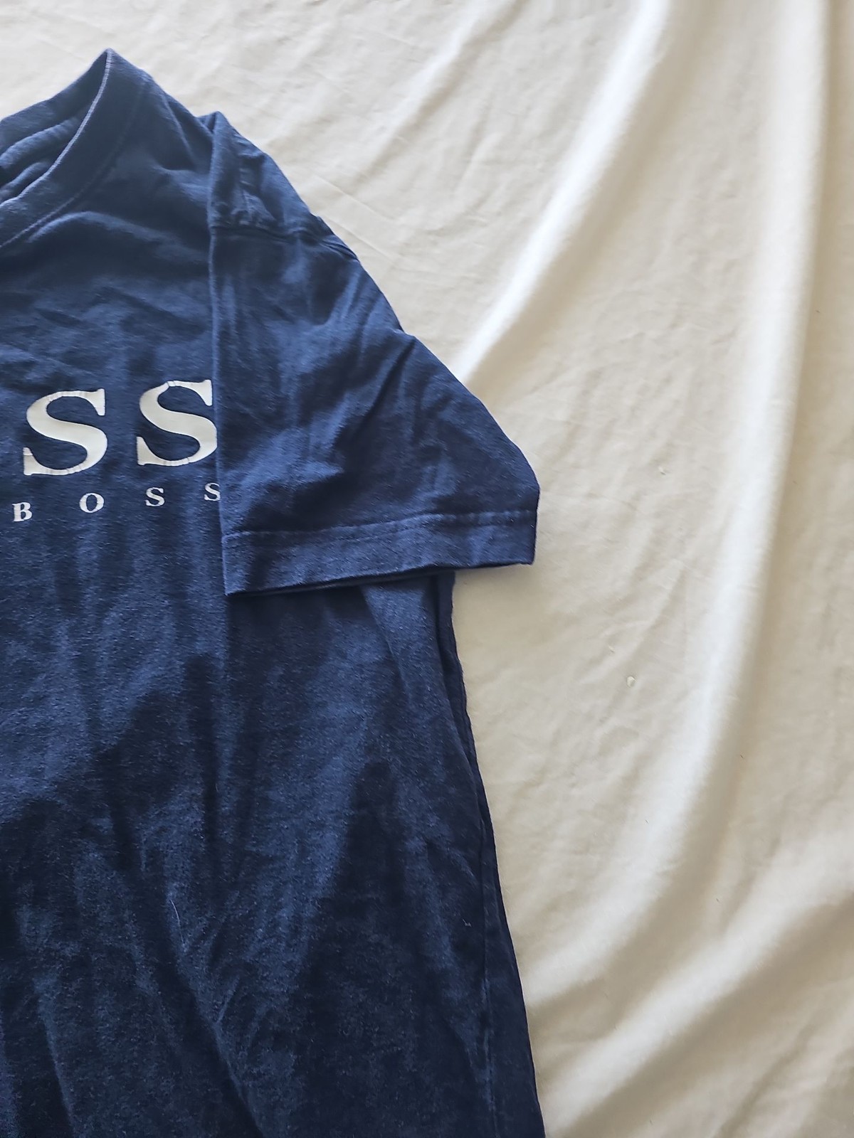 Hugo Boss Navy Blue Graphic T-Shirt with White Logo size L 316 - Image 10