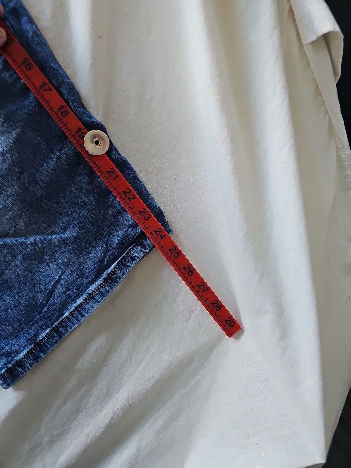 Viman Casual Blue Denim Shorts with Distressed Wash w 42 348 - Image 12