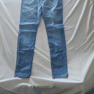 Calvin Klein Jeans Low Rise Skinny Denim in Medium Wash  301