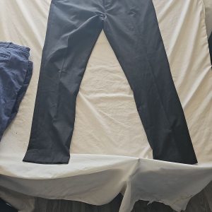Williams & Brown Men's Black Slim-Fit Chino Trousers - Size 40L  305