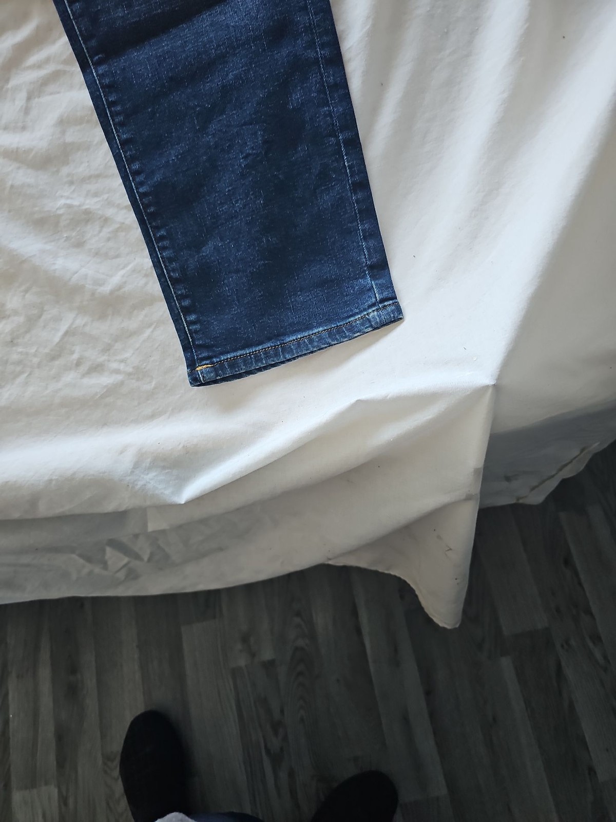 Amazon Essentials Men's Athletic Fit Blue Jeans 33W x 29L 338 - Image 10