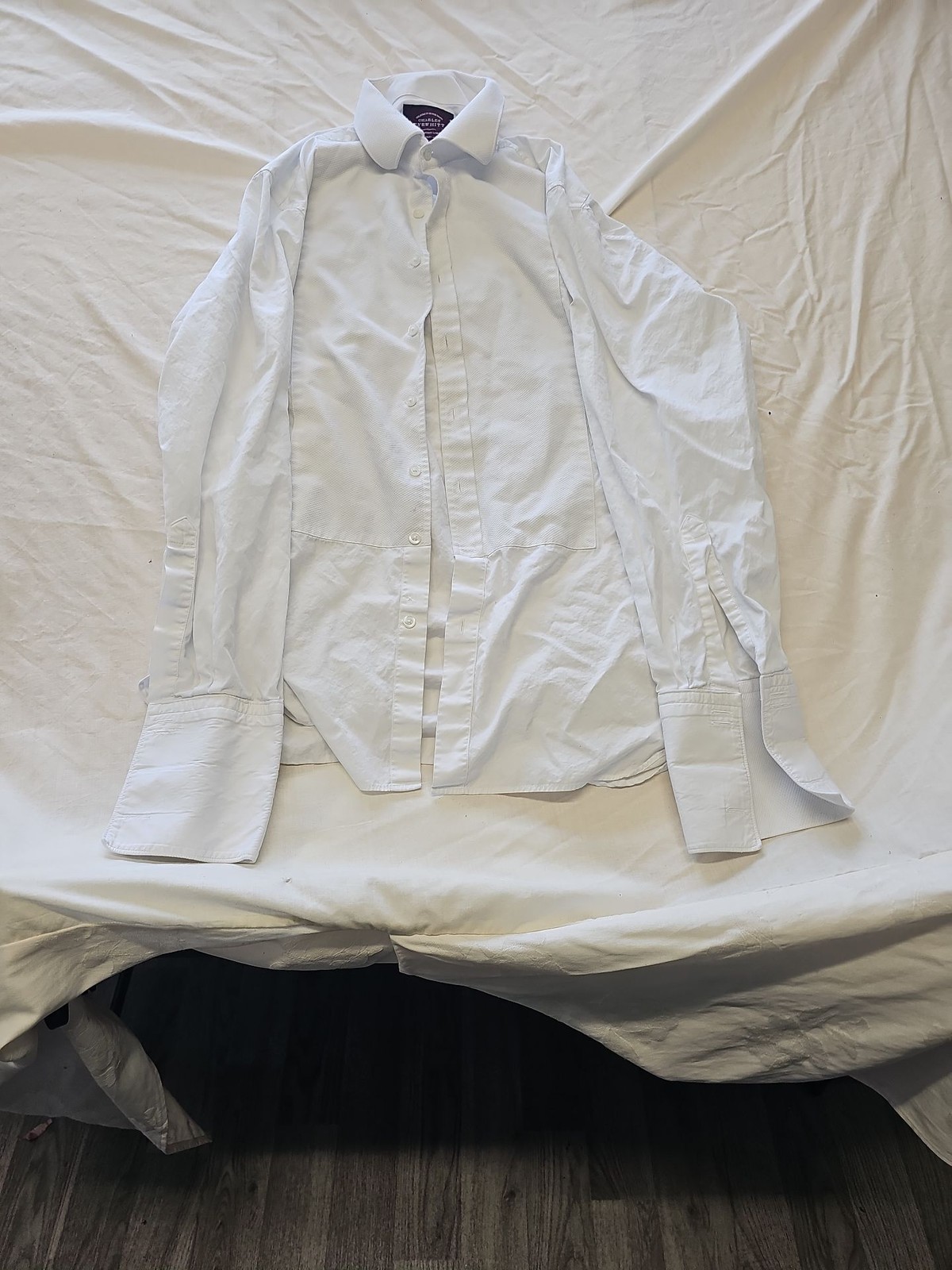 Charles Tyrwhitt Classic Fit White Dress Shirt with French Cuffs S16.5 A444