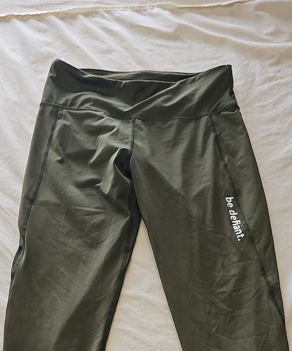 Be Defiant Activewear Olive Green Performance Leggings approx uk10 P755 - Image 7