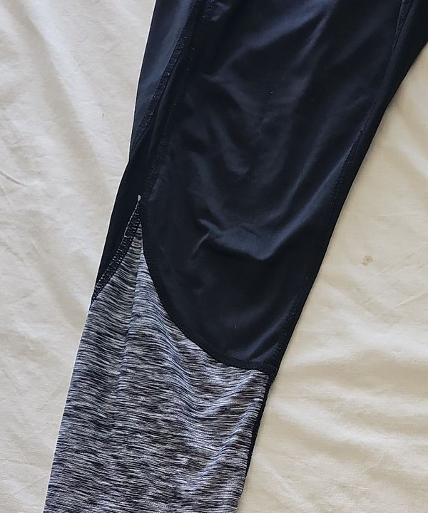 Women's Two-Tone Activewear Leggings - Black and Heather Grey M O740 - Image 11