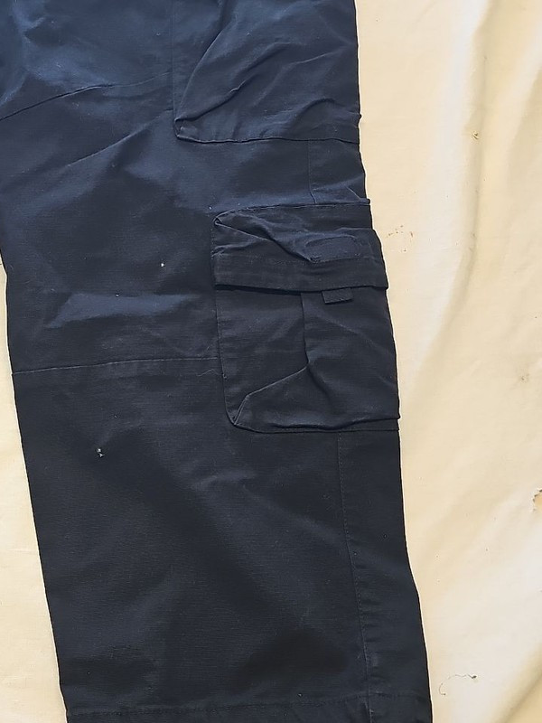 Denim Co. Mens Black Baggy Fit Multi-Pocket Cargo Trousers V853 - Image 11