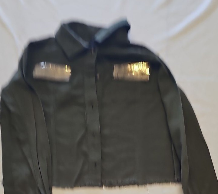 River Island Girls Khaki Green Cropped Utility Shacket with Gold Sequins AA917 - Image 5