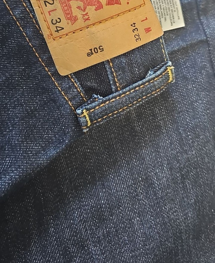 Levi Strauss & Co. 501 Original Straight Fit Jeans Dark Wash 32x34 EE982 - Image 10