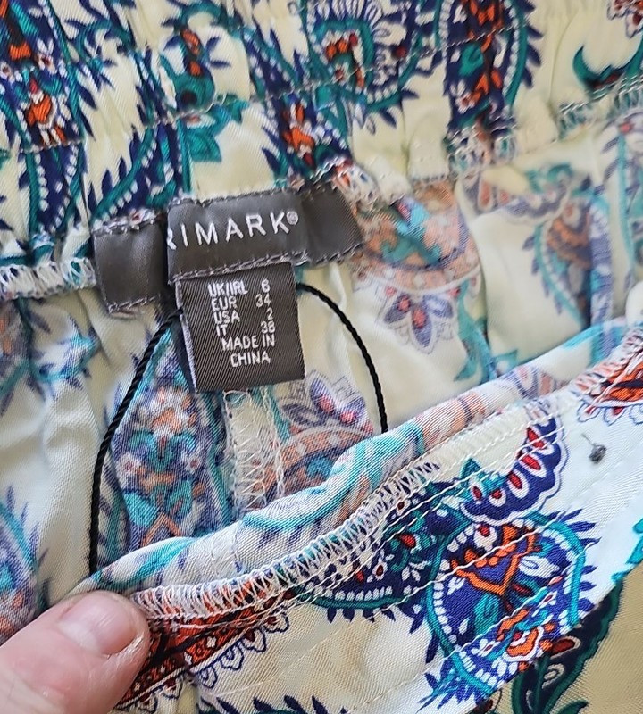 Primark Women's Paisley Print Lightweight Joggers - UK 6 DD971 - Image 7