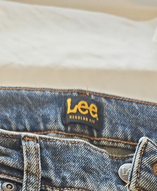 Lee Regular Fit Men's Denim Jeans in Medium Wash 32 34 DD967 - Image 10