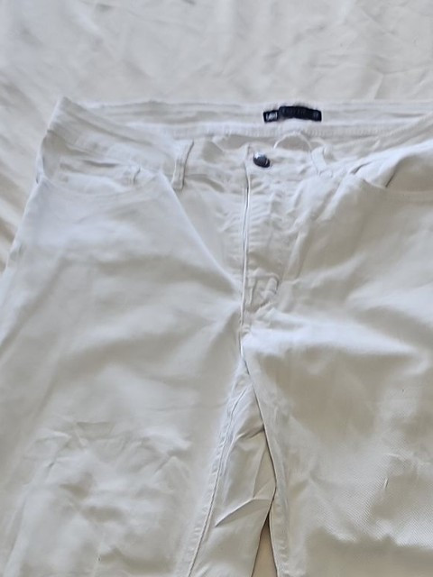 Lee Easy Fit White Denim Cropped Jeans W34 CC954 - Image 7