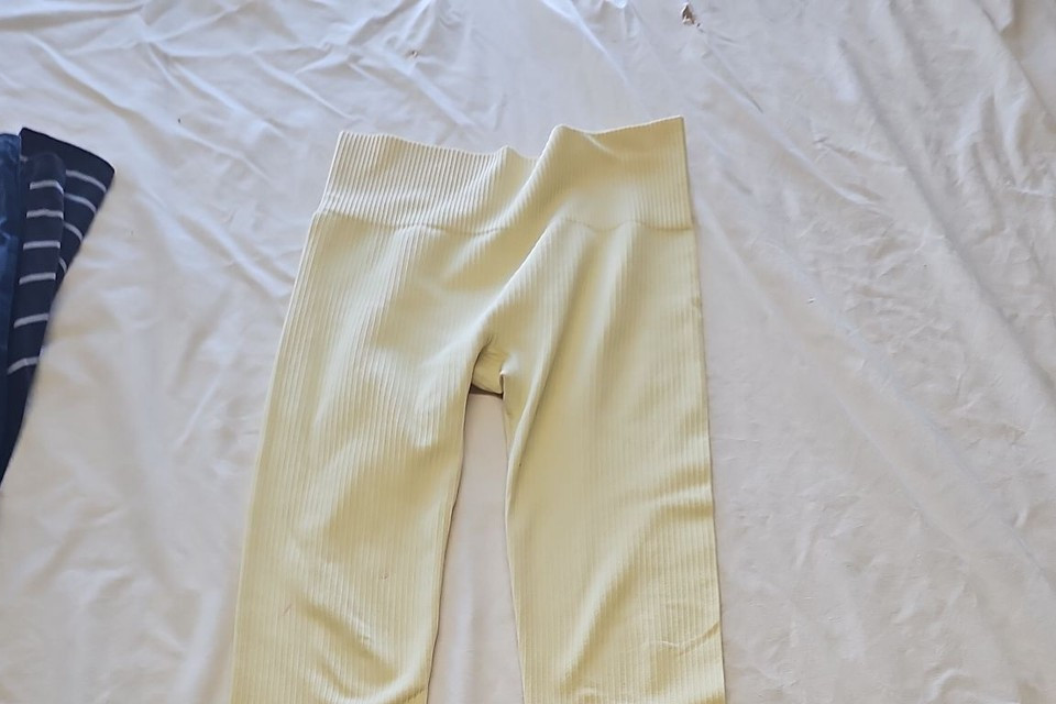 Primark Work Out Pale Yellow Ribbed High-Waisted Seamless Leggings uk 10/12 LL26 - Image 6