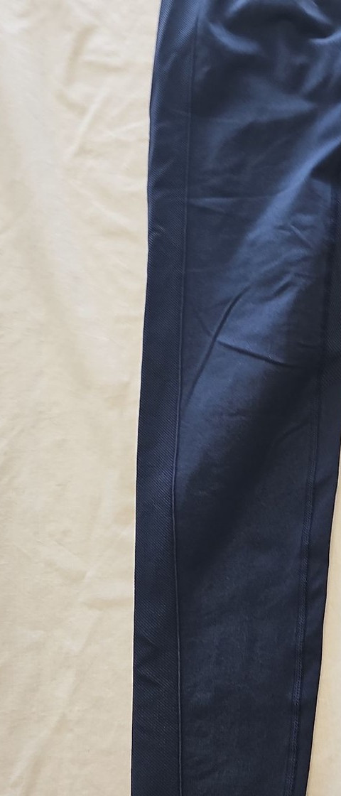 High-Waisted Seamless Performance Leggings in Navy Blue size approx 10 LL22 - Image 8