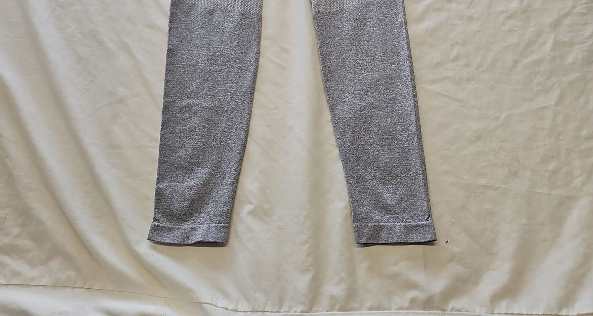 Gymshark Vital Seamless Leggings in Marl Grey approx w26 LL11 - Image 7