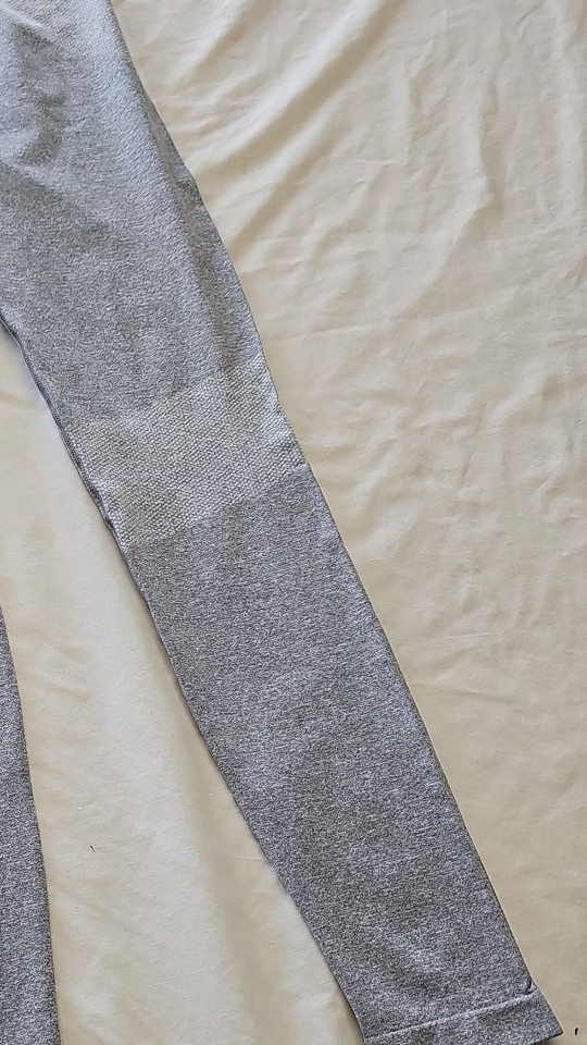 Gymshark Vital Seamless Leggings in Marl Grey approx w26 LL11 - Image 11