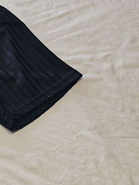 Vintage Next Black Satin Stripe Sports Shorts 5 to 6 yrs KK195 - Image 9