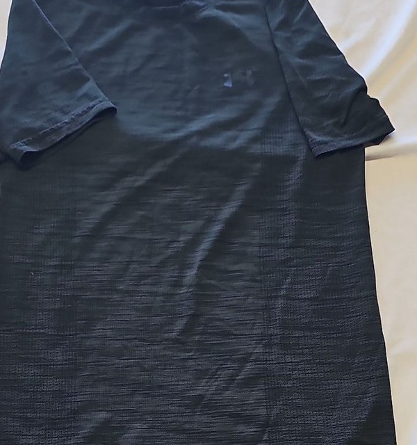 Under Armour Threadborne HeatGear Fitted T-Shirt Black Small KK210 - Image 7