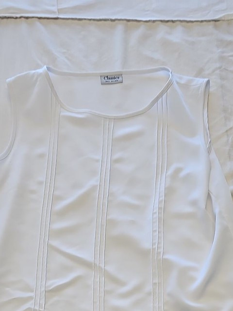 Vintage Classics First Avenue White Pleated Sleeveless Blouse GG995 - Image 7