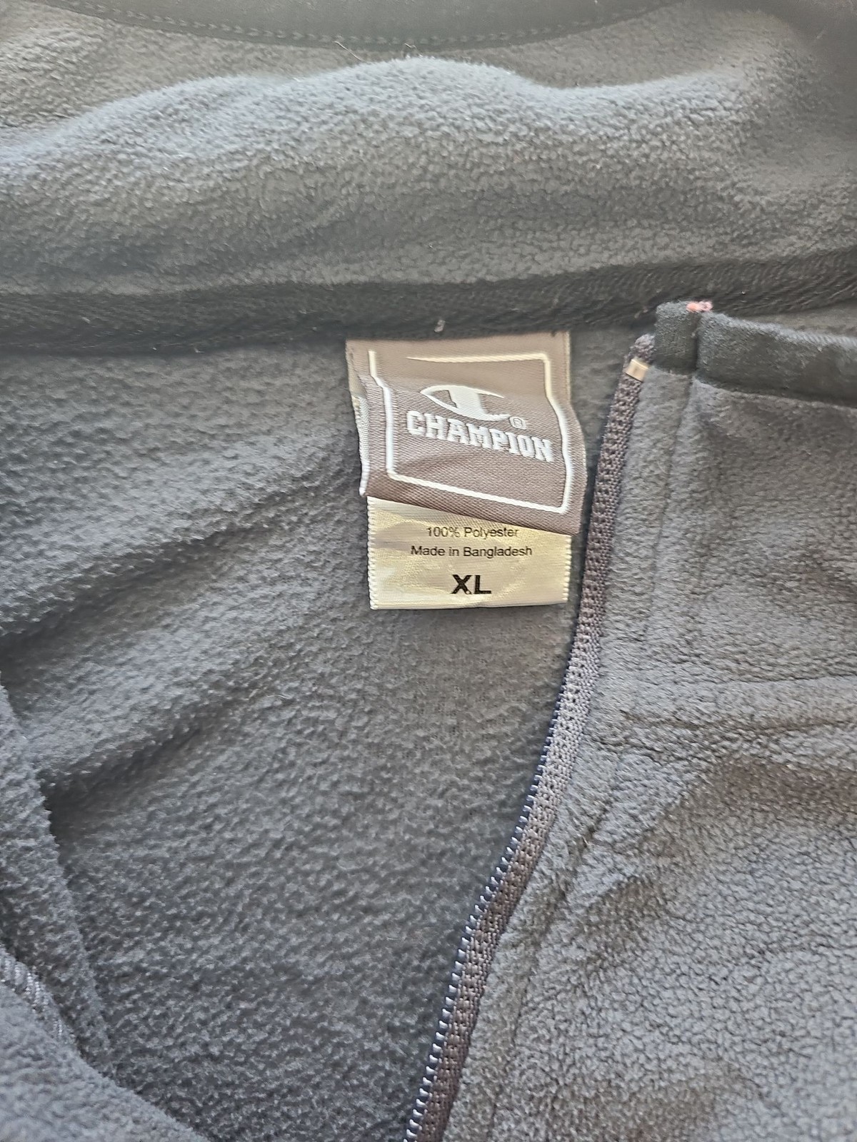Champion Men’s Navy Blue Quarter-Zip Fleece Pullover – XL Z900