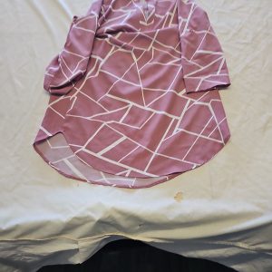 SHEIN Mauve Pink Geometric Print Ruffle Neck Blouse AA923