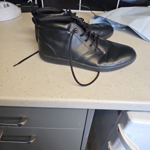 Lee Cooper Originals Finch 00 Black Mid-Top Sneakers size 10 EE978