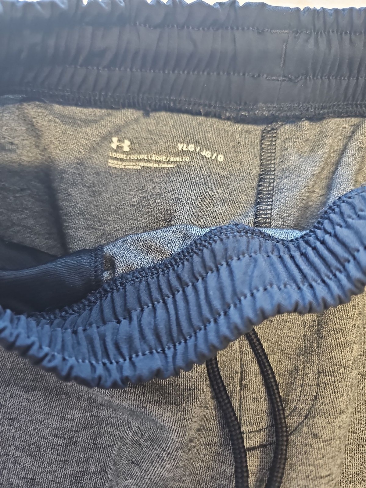 Under Armour Youth Grey Cargo Fleece Joggers FF402