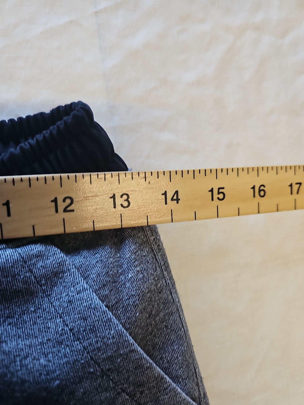 Under Armour Youth Grey Cargo Fleece Joggers FF402 - Image 4