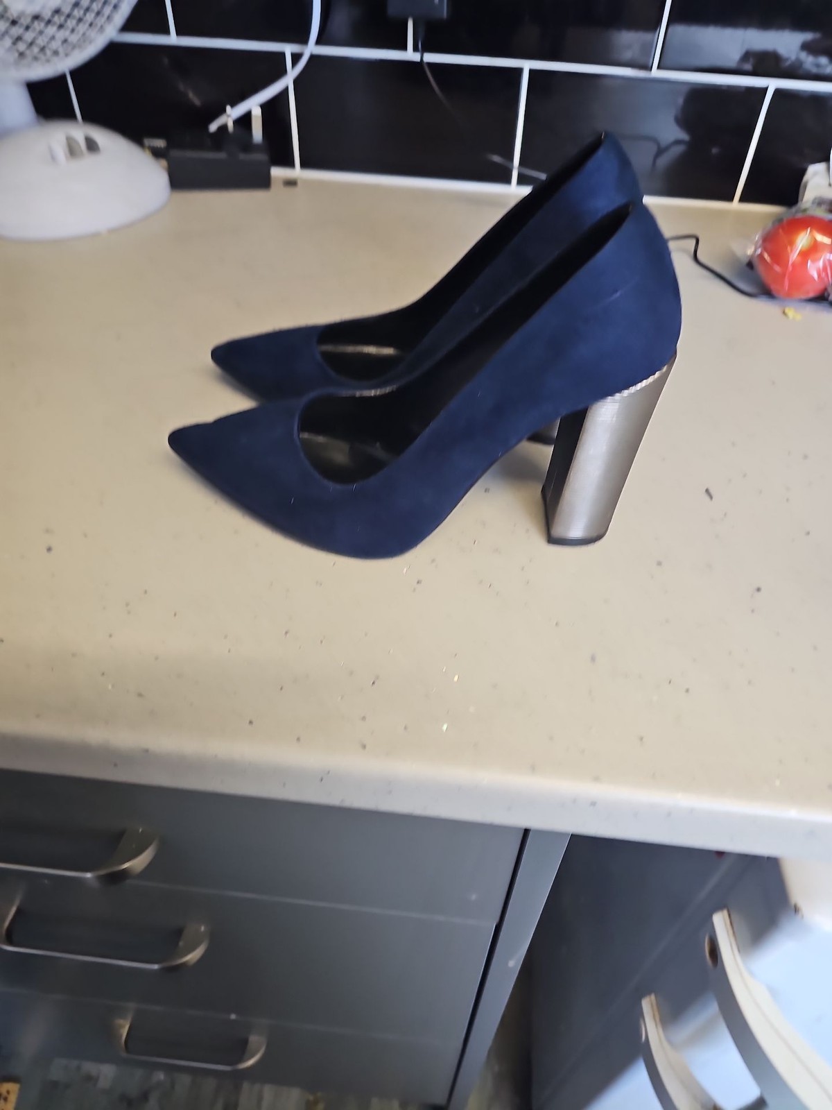 L&L Navy Blue Suede Pointed Toe Pumps with Metallic Block Heel EU38 972