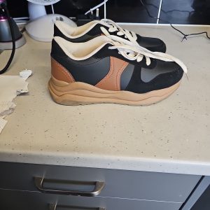 Fabulous Footwear Color-Block Chunky Sneakers in Black and Tan size7 EE974