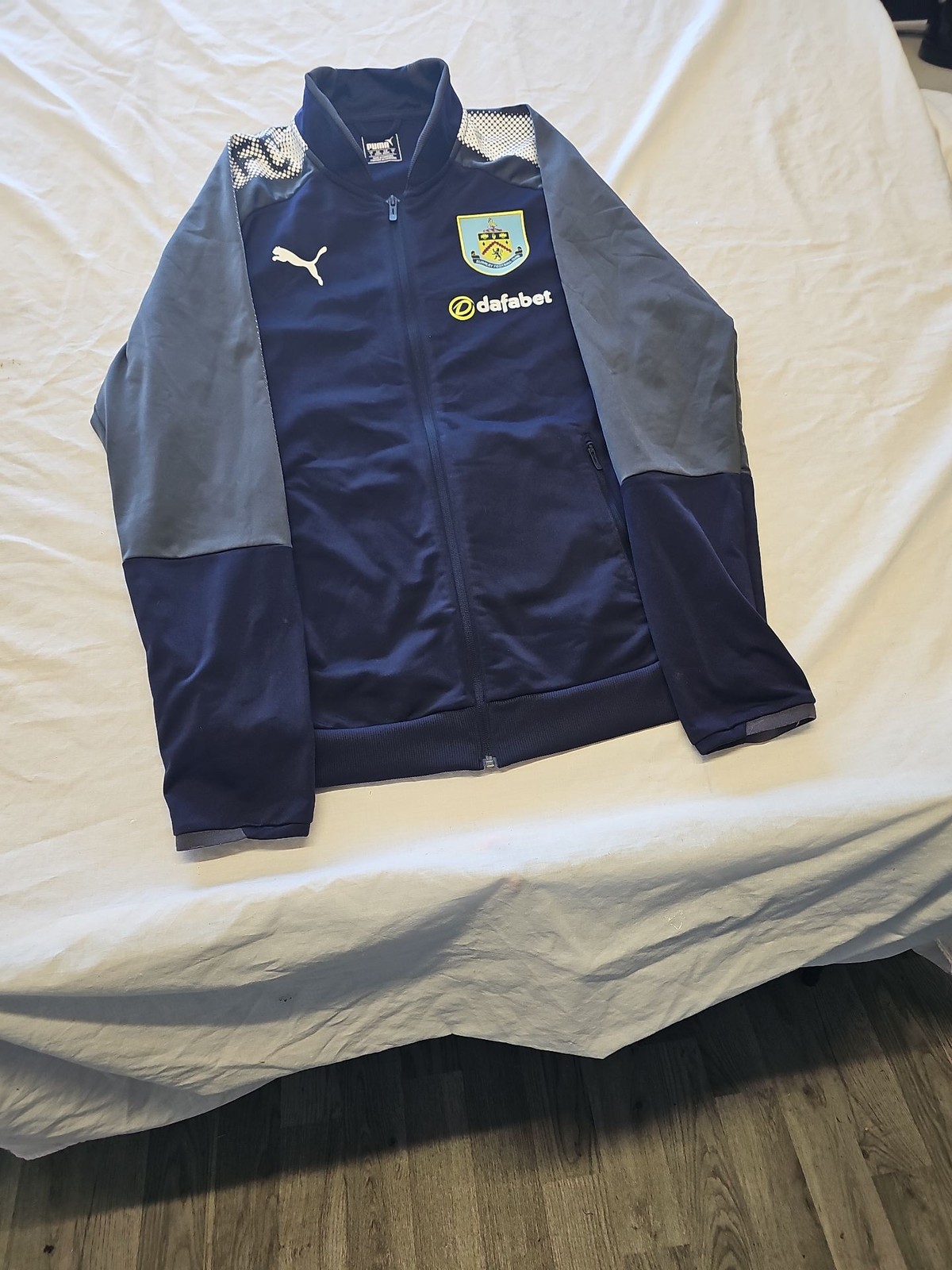 Puma Burnley FC Training Track Jacket Navy Grey Dafabet Men's L FF411 - Image 3
