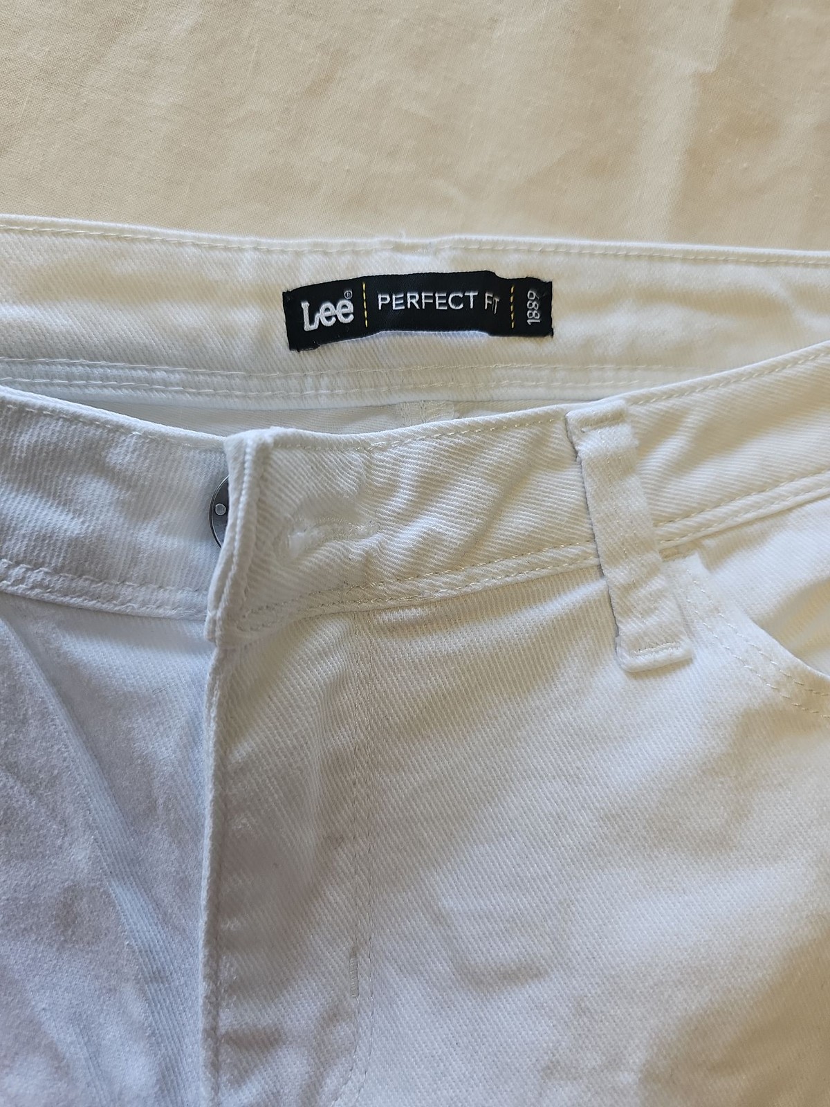 Lee Perfect Fit White Cropped Denim Trousers w32 DD963