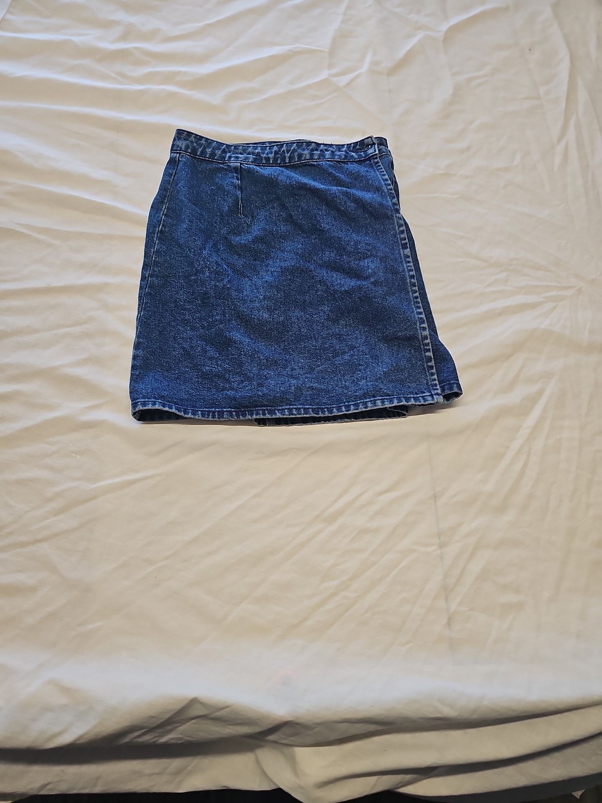 ASOS Denim Mini Skirt in Mid Blue Wash uk8 CC942