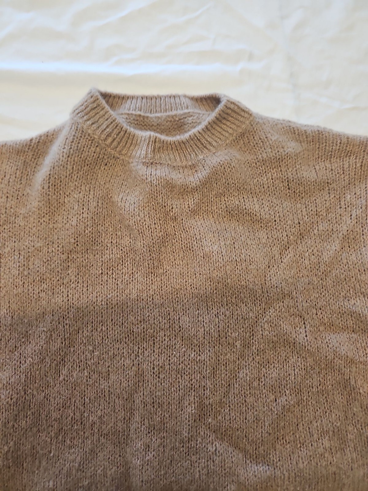 Vintage Hand-Knitted Taupe Wool Blend Short Sleeve Cropped Sweater CC 944