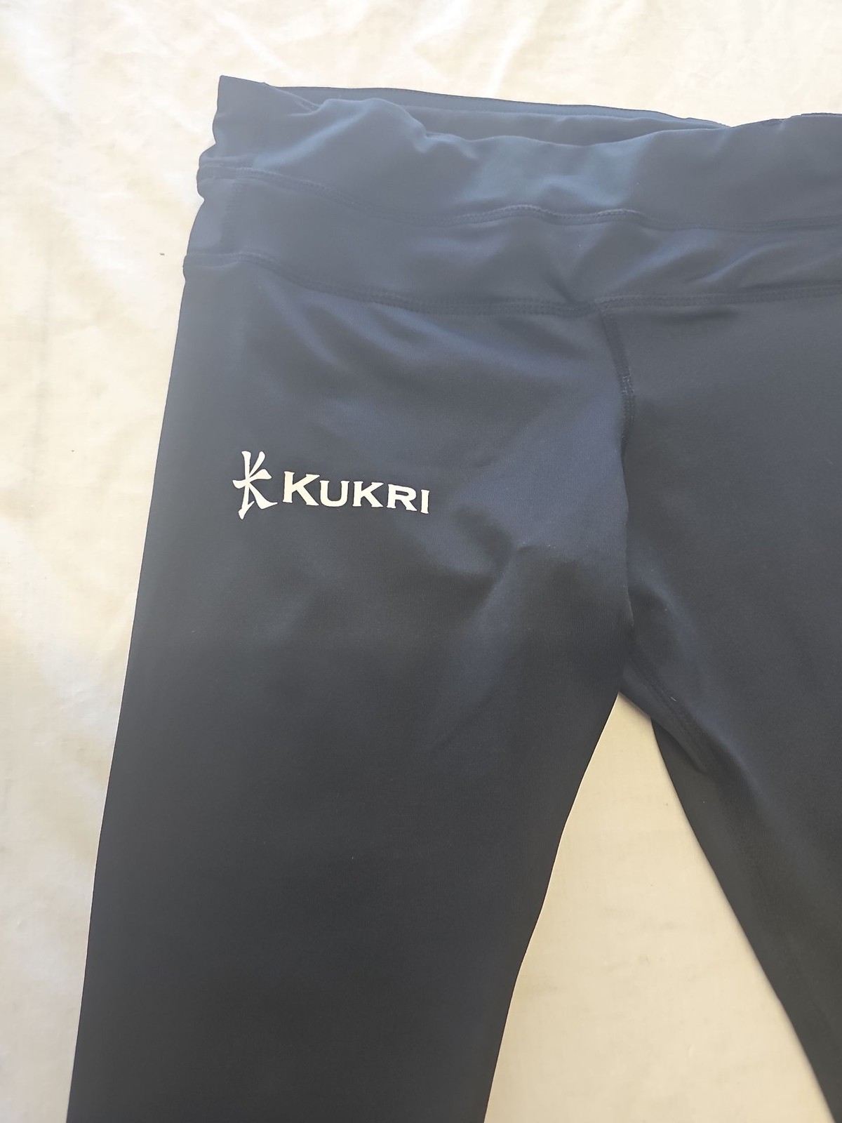 Kukri Women’s Navy Blue Compression Sports Leggings SIZE8 MM49