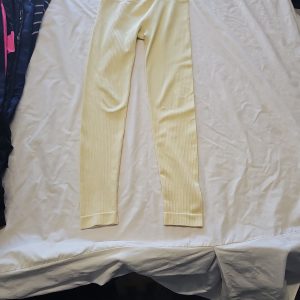 Primark Work Out Pale Yellow Ribbed High-Waisted Seamless Leggings uk 10/12 LL26