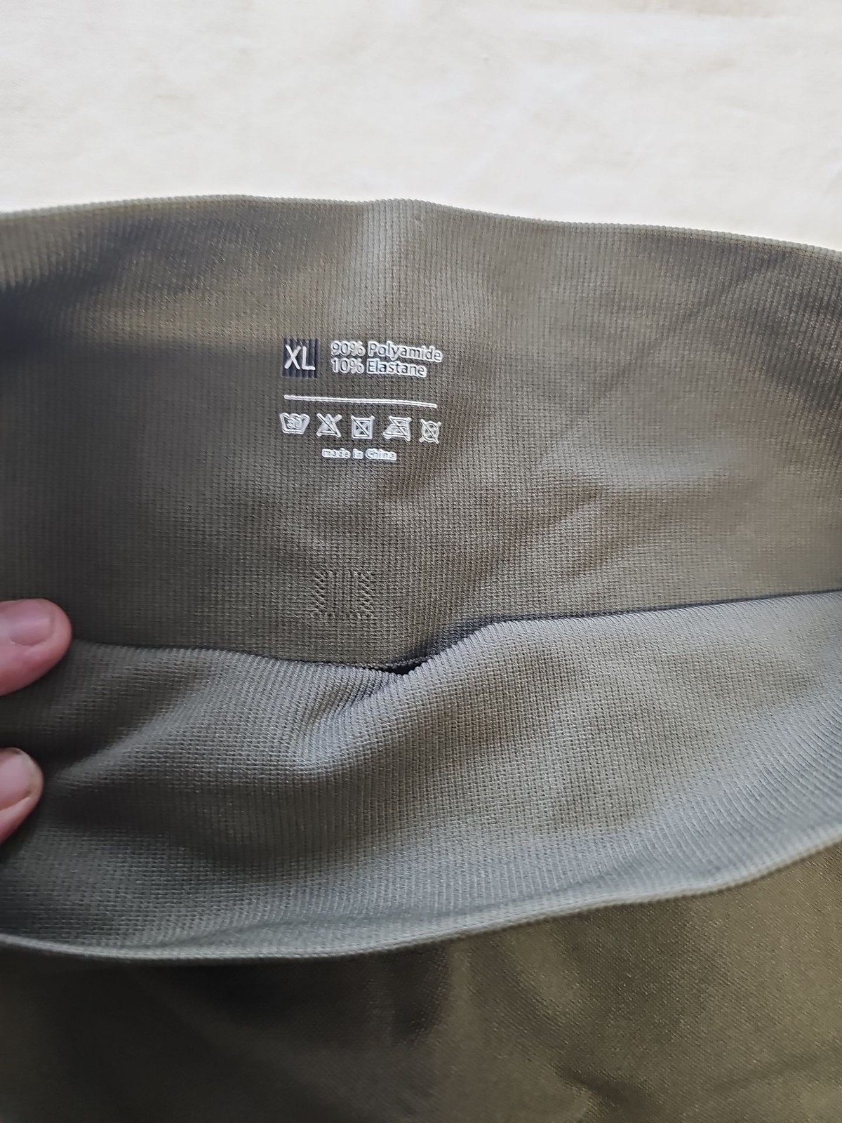 Contemporary Olive Green High-Waist Seamless Leggings xl O746