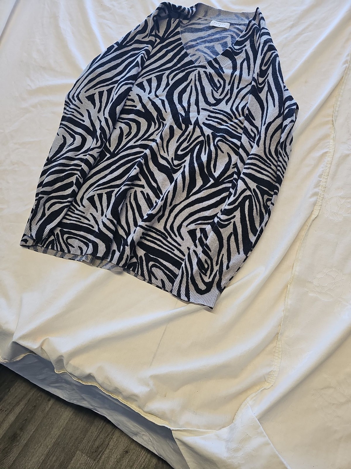 Papaya Zebra Print V-Neck Knitted Jumper size 16 KK192 - Image 4