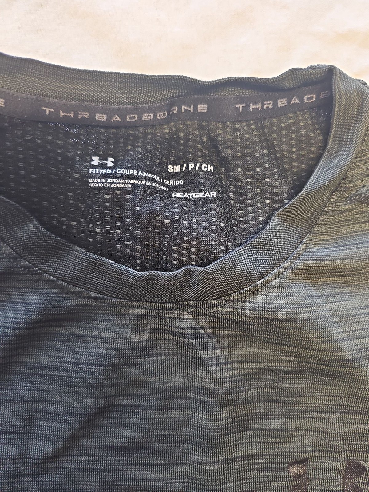 Under Armour Threadborne HeatGear Fitted T-Shirt Black Small KK210